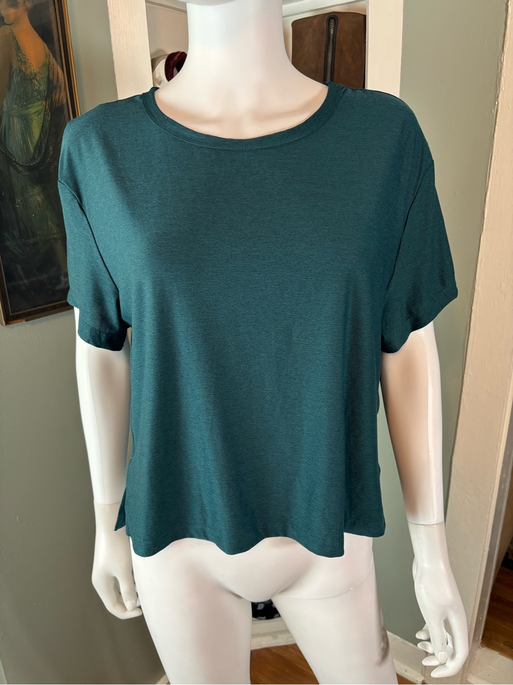 Old Navy Active Cloudmotion Go-Dry Large L Green Boxy Shirt Gym Running